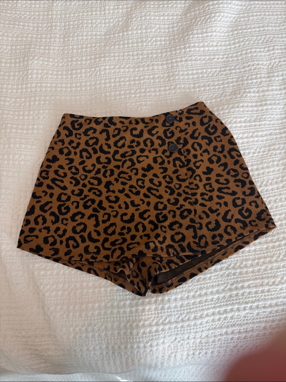 Old Navy Girls Leopard 🐆Skort - size 8